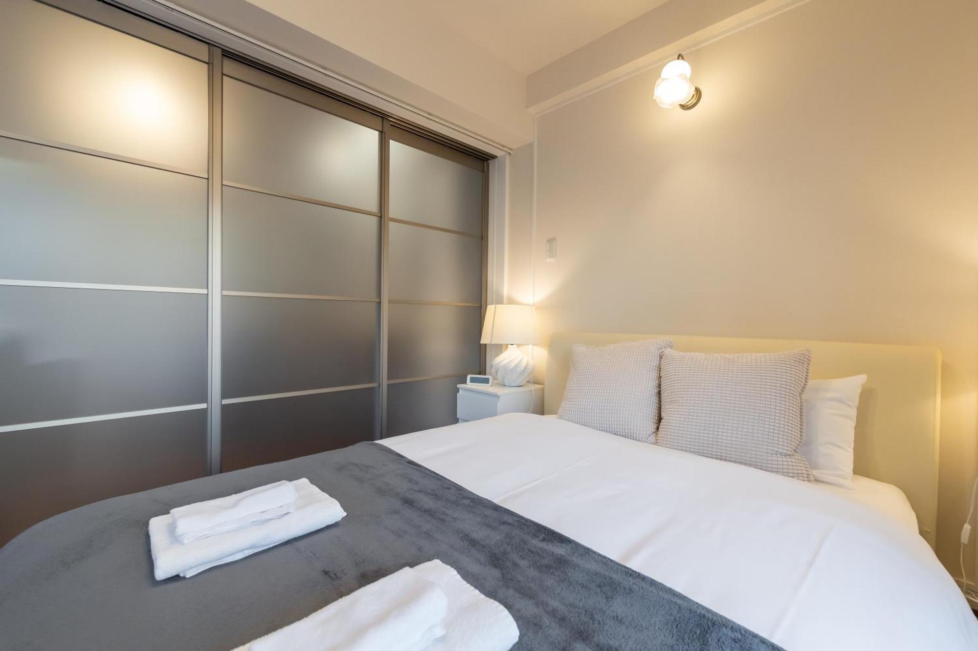 H2H Dotonbori Apartment Osaka Exterior photo